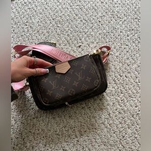 Louie V purse